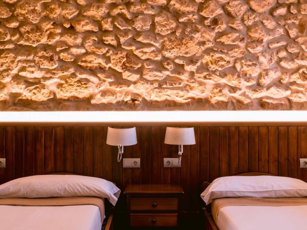 Can Pep Luis Can Pep Mortera Is Located In The Beautiful Countryside Near To Playa Den Bossa Sant Jordi de ses Salines Exterior photo